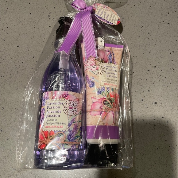 Ivy & Castle Lavender gift set - Picture 1 of 6